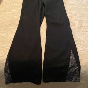 Idyllwind Fueled by Miranda Lambert black bootcut pants.